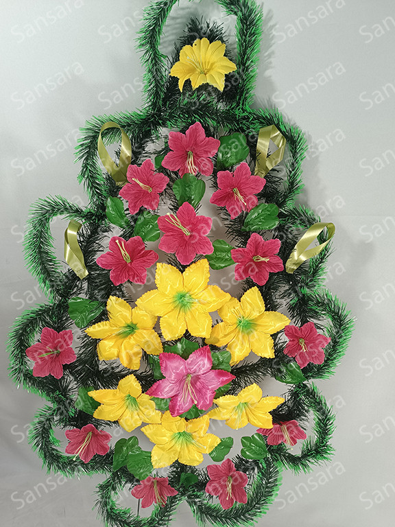 Вінок М 03 130/60см Вінок в зеленій хвоі