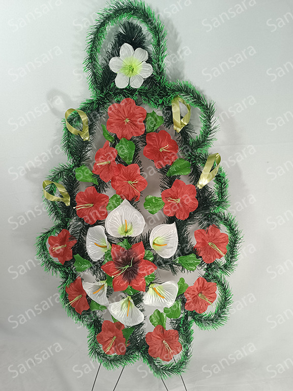 Вінок М 03 130/60см Вінок в зеленій хвоі