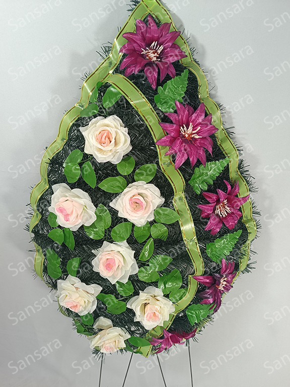 Вінок К 04 125/55см Вінок поляна троянд