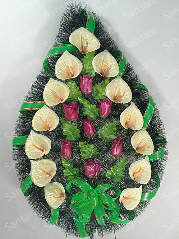 Вінок К 10 120/60см Вінок в смерекі бутон та кала