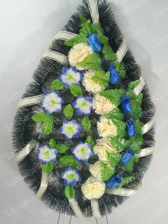 Вінок К 11 120/60см Вінок в смерекі бутон та гвоздика