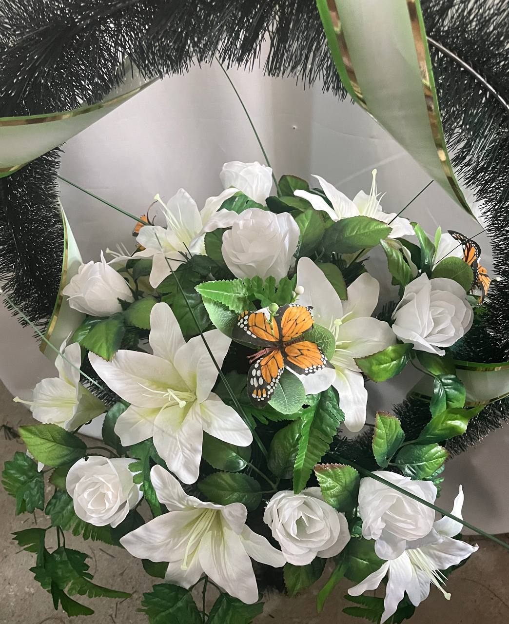 Кошик з метеликами 90/60